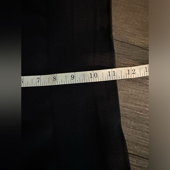 OQQ Women’s Ribbed Seamless Shorts‎ Size L - Picture 5 of 6